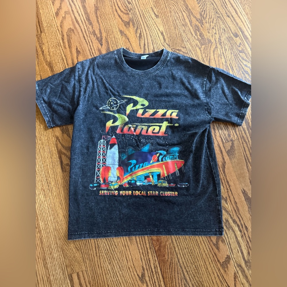 Pizza Planet Graphic Tee Adult Small